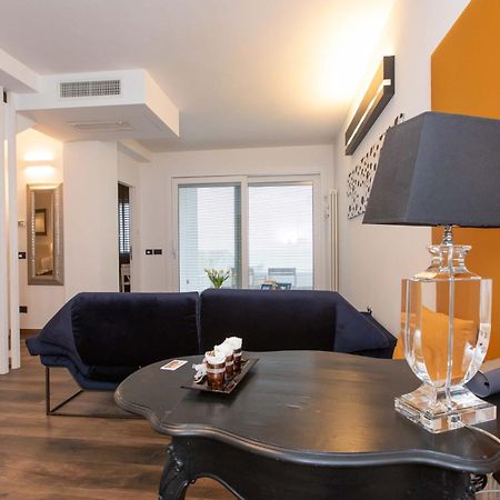 Ca Bianca Hotel Montiano  ภายนอก รูปภาพ